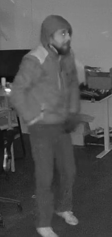 Mehrfacheinbrecher gesucht! 1 Ueberwachungskamerabild2